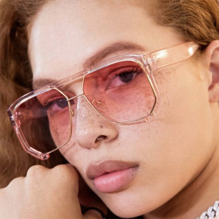 Skanto Women's Fashionable Oversized Sunglasses with Elegant, Faceted Frame Construction Skanto