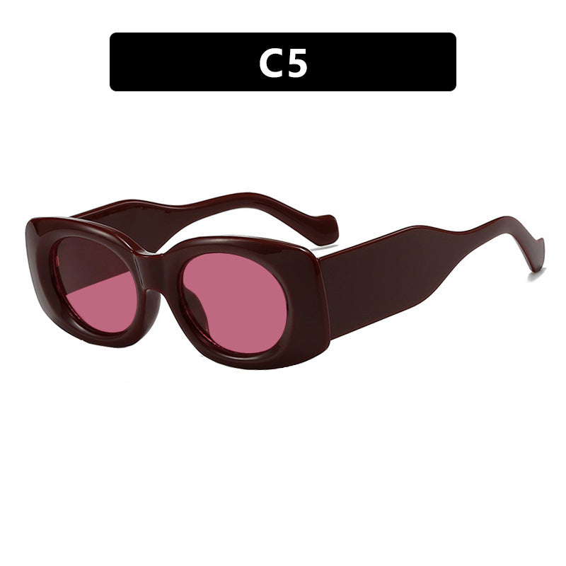 Dame futuristisk solbrille i elegant kvadratdesign Skanto