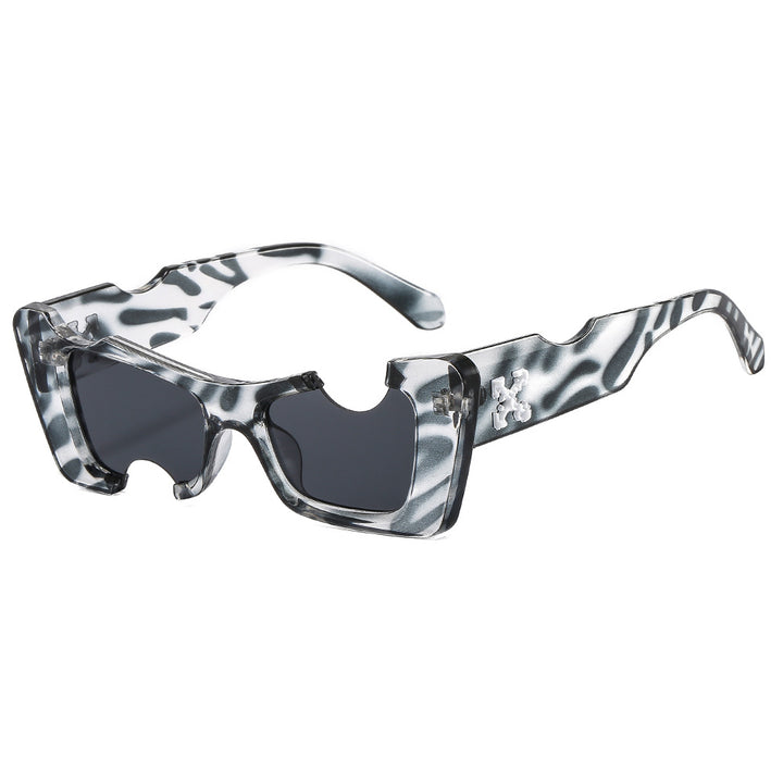 Dame futuristisk designer solbrille Skanto