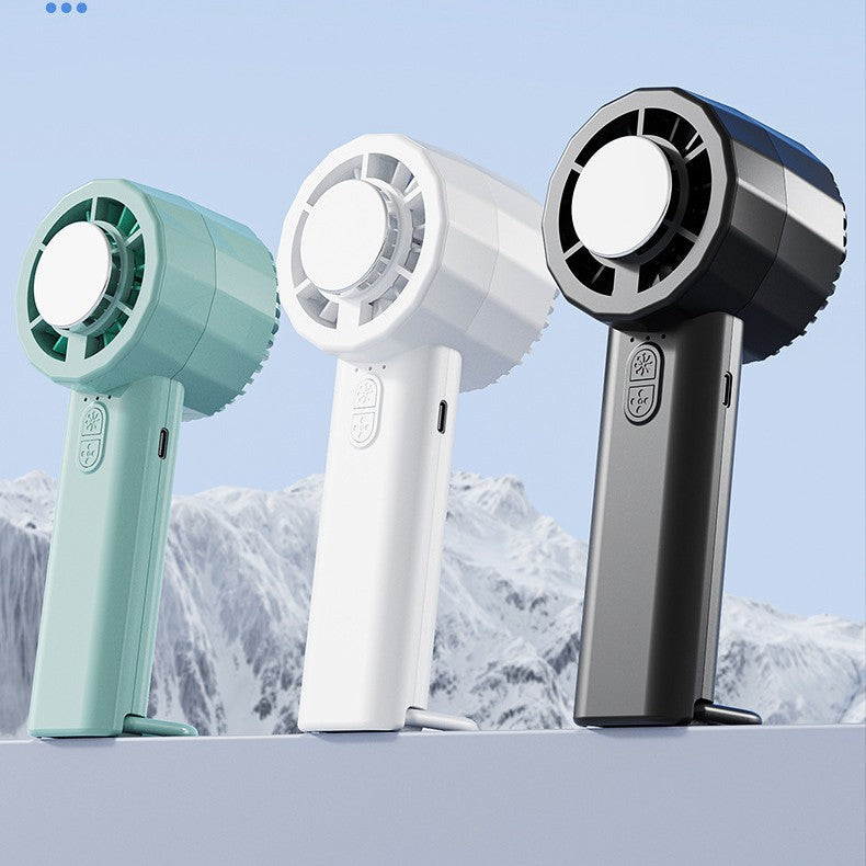 Unisex nan tragbarer Mini-Håndvifte med USB-C ladekontakt og integrert sprøytesky-funksjon Skanto