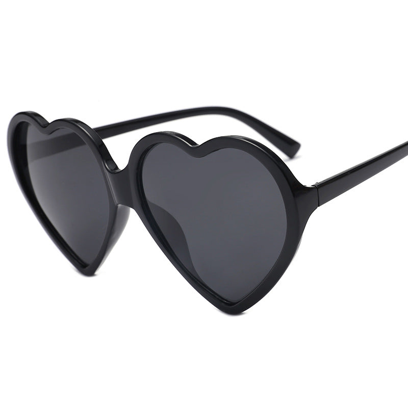 Dame hjerteformet solbrille med stilige rammer Skanto