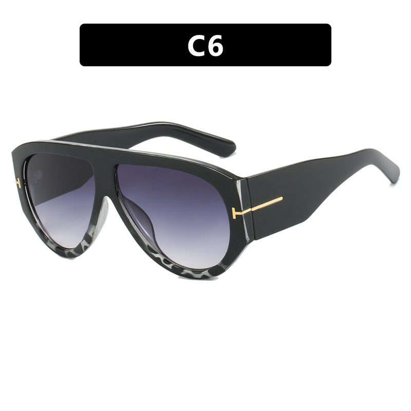 Women's Geometric Sunglasses with Modern Frame and Polarized Lenses Skanto