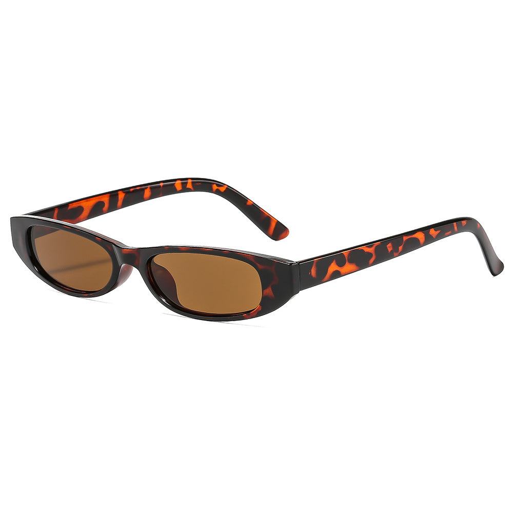 Women's Trendy Cat-Eye Sunglasses in Minimalist Design Skanto