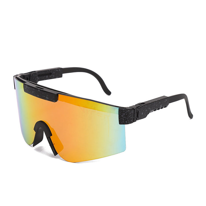 Dame Sporty Statement Solbrille i moderne design Skanto