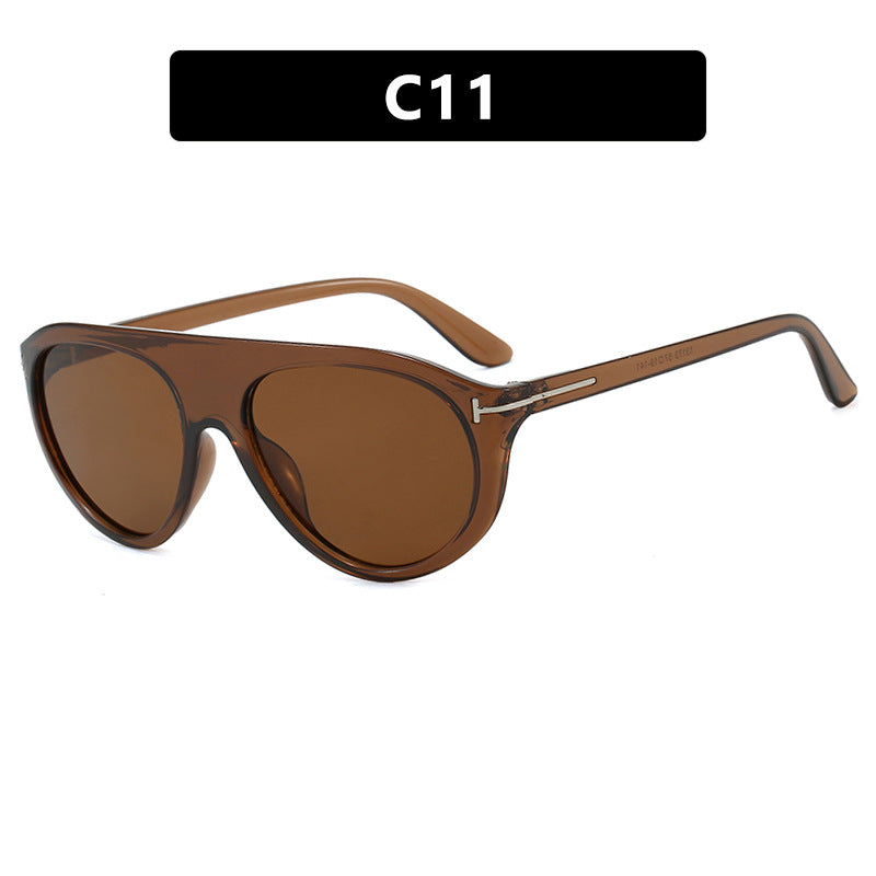 Women's Cat-Eye Sunglasses with Protective UV Filter and Mirrored Lenses Skanto