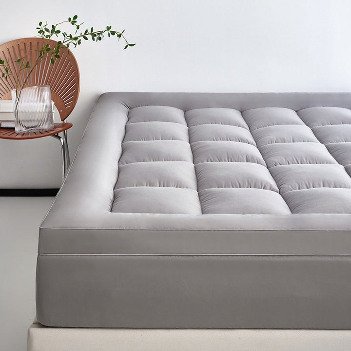 Ultimate Cooling Mattress Pad – Premium Quilted Pillow Top, Luxuriously Fluffy and Ultra-Breathable with Secure 14-18 Deep Pocket Cover – Enhanced Sleep Comfort, 1pc | Skanto