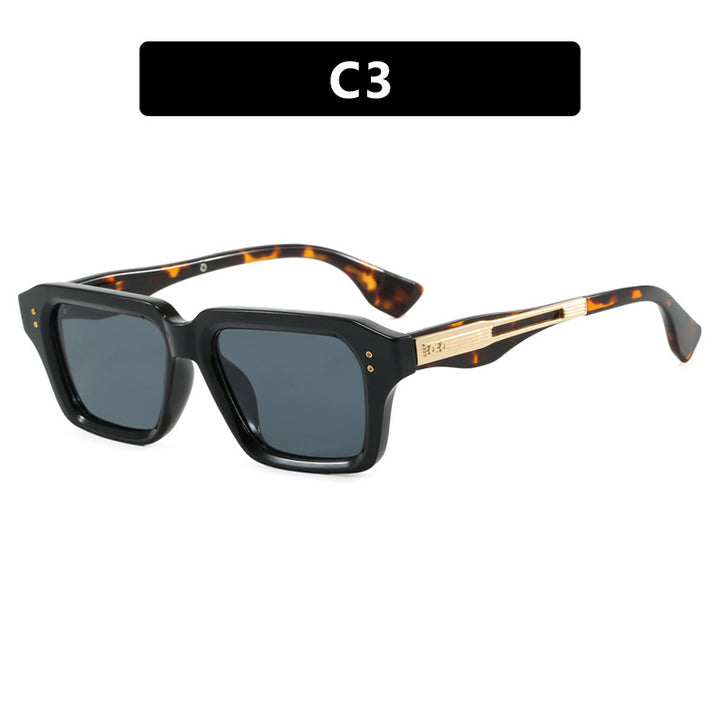 Women's Stylish Square Sunglasses with Luxurious Tortoiseshell Pattern and Durable Frame Skanto