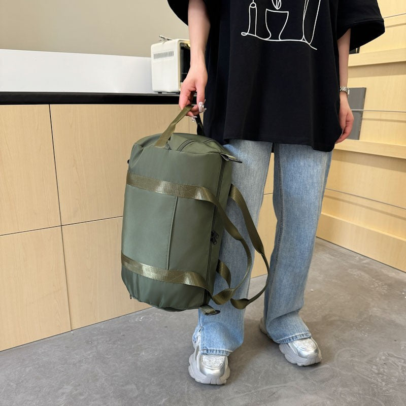 Multifunksjonell Sport-Duffelbag med Slitesterkt Materiale og Innovativt Romdesign Skanto