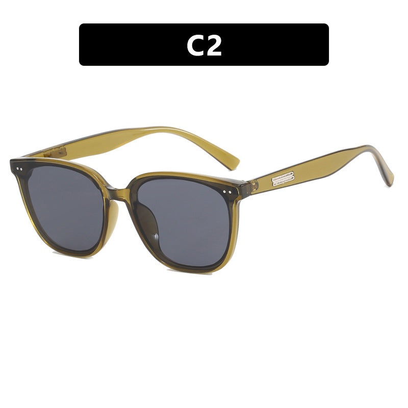 Dame oversized solbrille i elegant skilpaddemønster Skanto