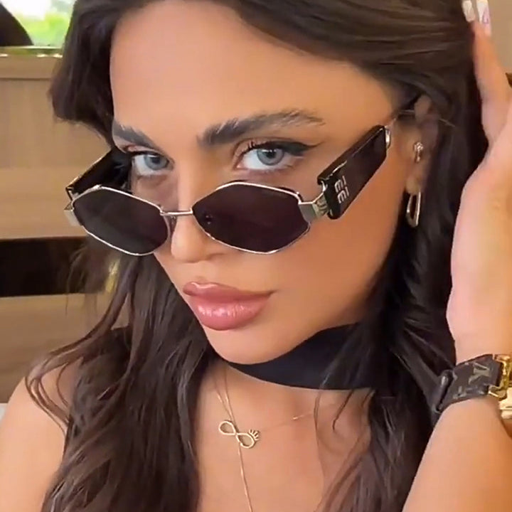Women's Geometric Sunglasses with Fashionable Design and UV Protection Skanto