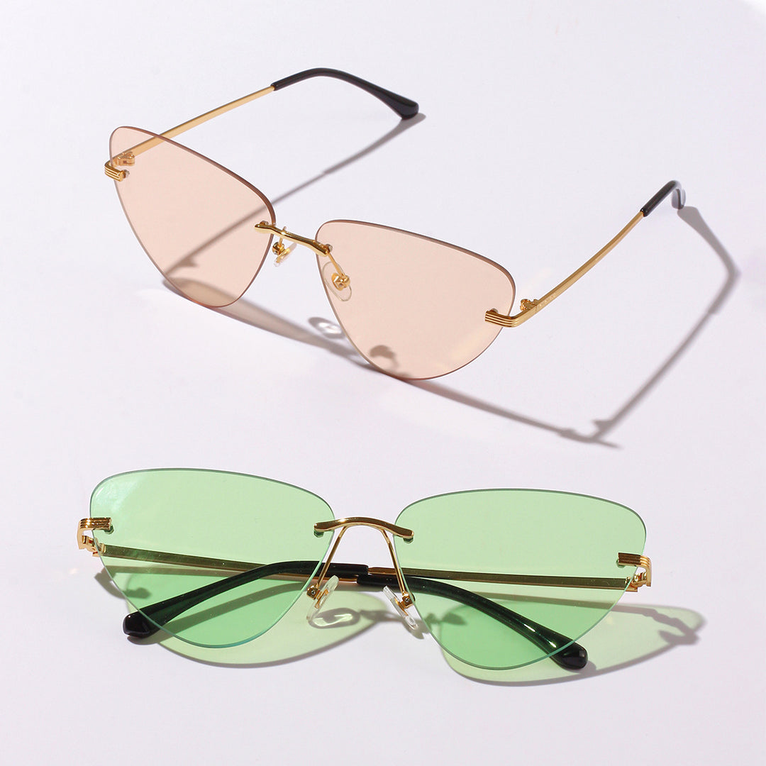 Dame moteriktig solbrille i trendy cat-eye design Skanto