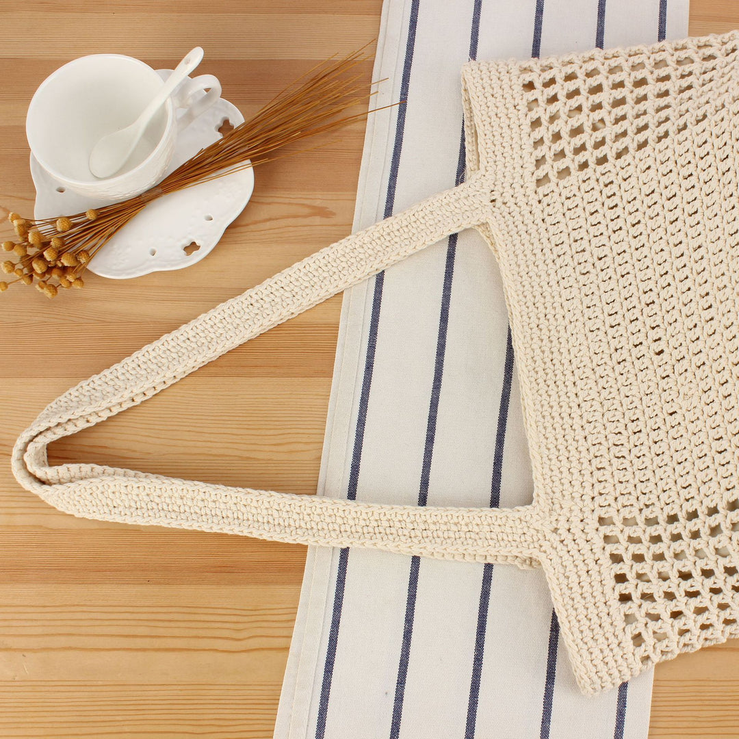 Hand-knotted tote bag with airy texture Skanto