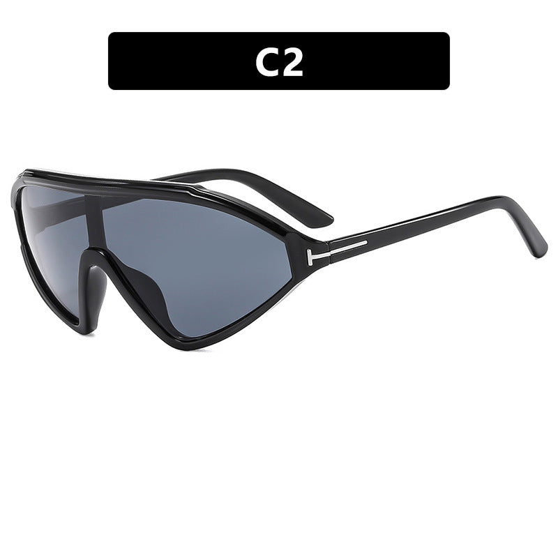 Women's Sport Sunglasses with Aerodynamic Design and UV Protection Skanto