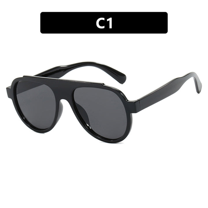 Women's stylish black sunglasses in modern design Skanto
