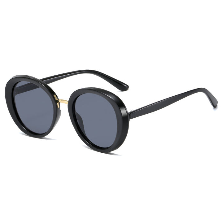 Dame vintage solbrille i elegant skjolddesign Skanto