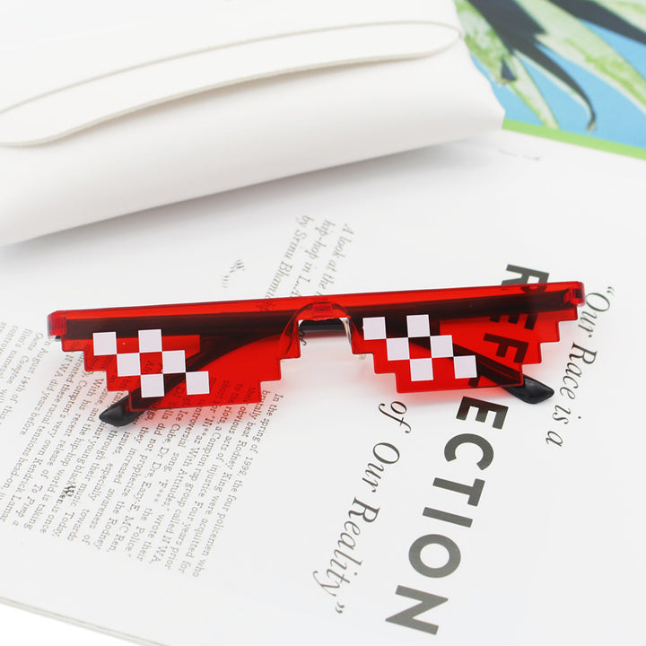 Dame kreativ solbrille i moderne stilelement Skanto