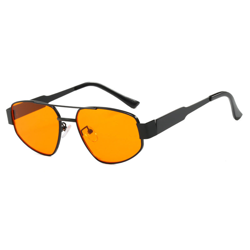 Women's Stylish Oversized Sunglasses Skanto