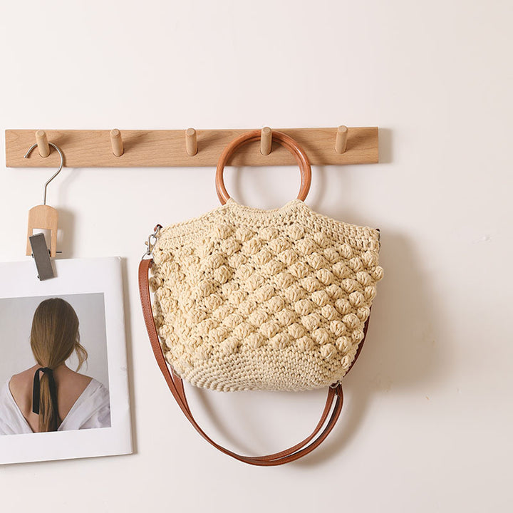 Handmade macrame bag with wooden handle Skanto