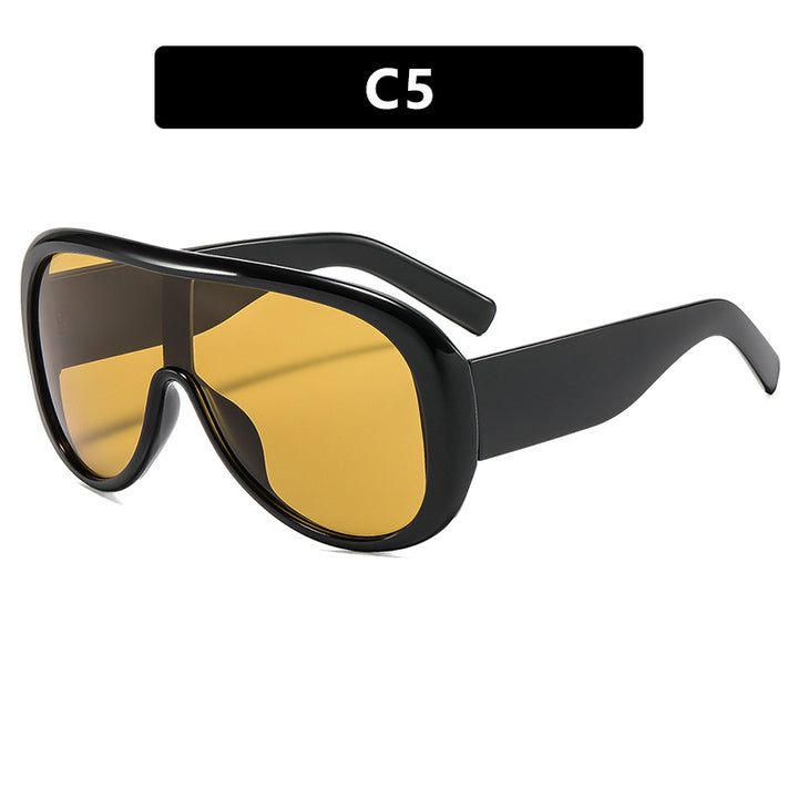 Women's oversized retro-inspired sports sunglasses Skanto