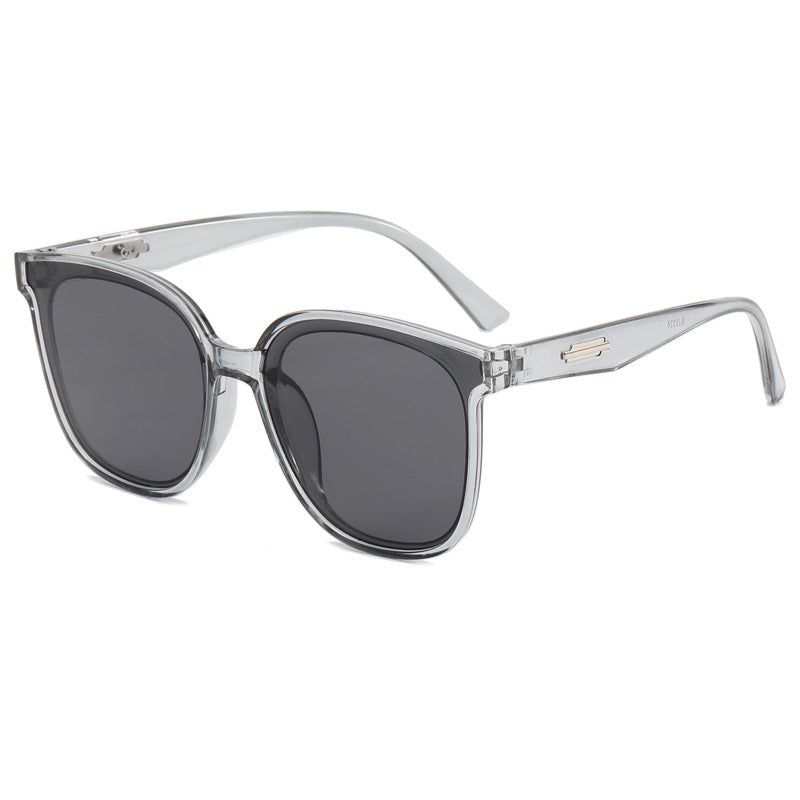 Dame moteriktig oversized solbrille med kombinert ramme Skanto