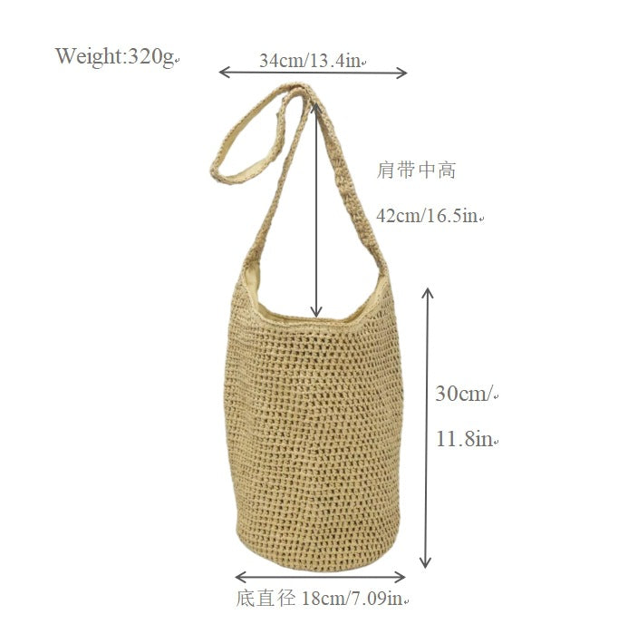 Trillebag laget av flettet naturmateriale Skanto