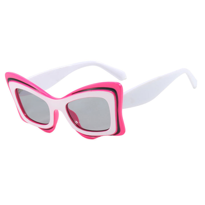 Women's oversized sunglasses in extravagant design Skanto