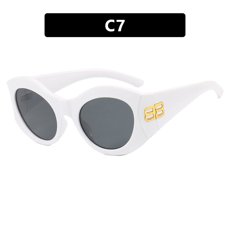 Women's Stylish Cat-Eye Sunglasses with High-Gloss Design and Protective Lenses Skanto