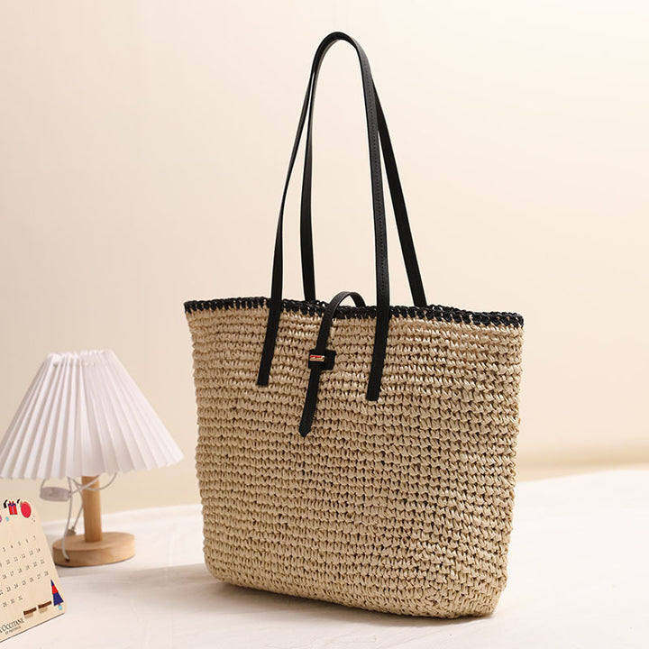 Stylish and Spacious Rattan Bag Skanto