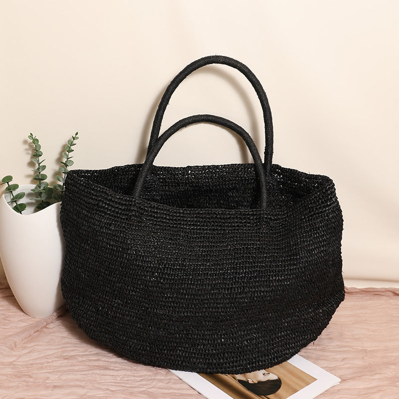 Handmade beach bag in natural material Skanto