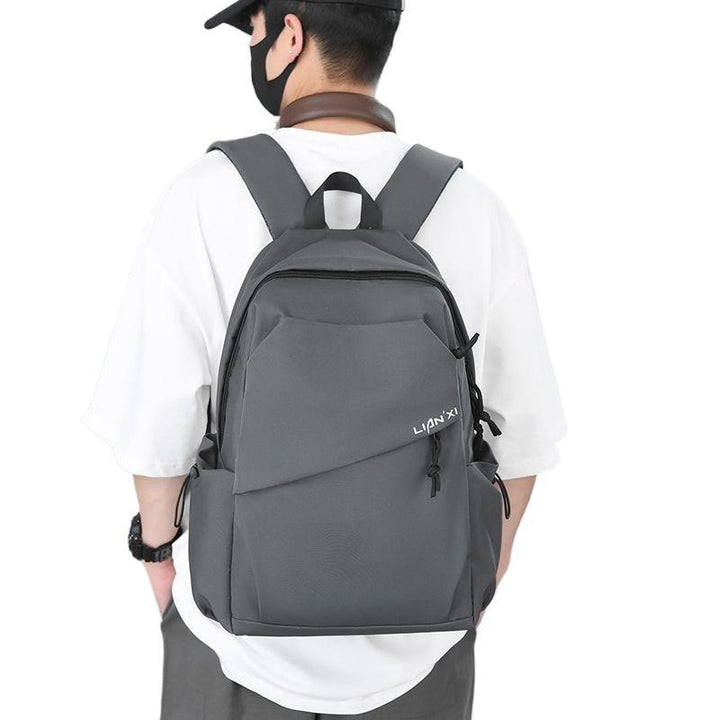 Laptop-ryggsekk med ergonomisk bære system og vannavvisende materiale Skanto
