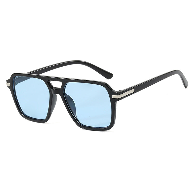 Women's fashionable rectangular sunglasses with stylish design and UV protection Skanto