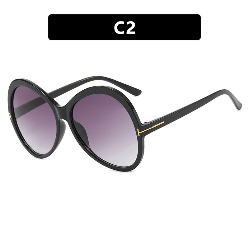 Women's oversized sunglasses in elegant design Skanto