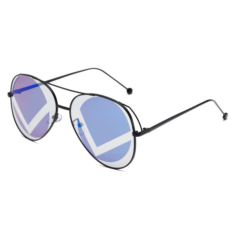 Dames fashionable geometriske solbriller Skanto