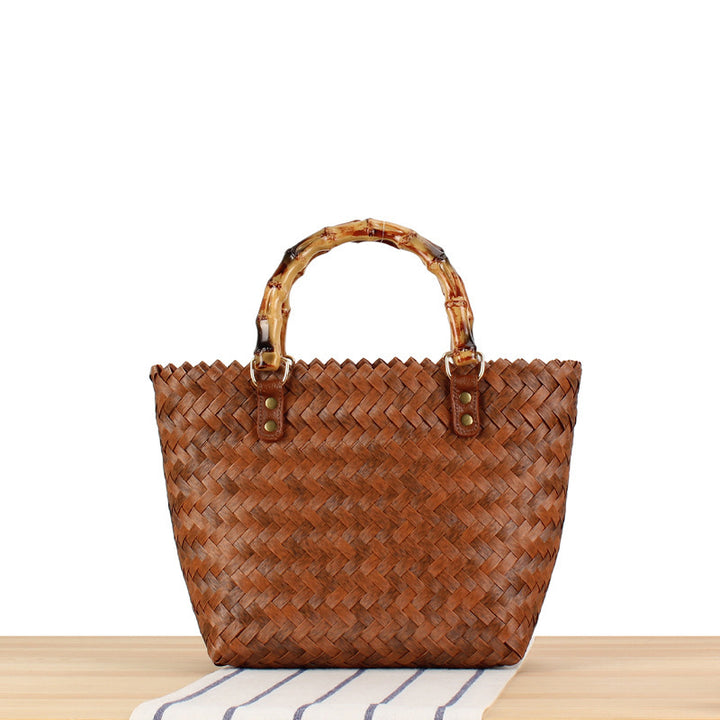 Elegant Straw Bag with Bamboo Handle Skanto