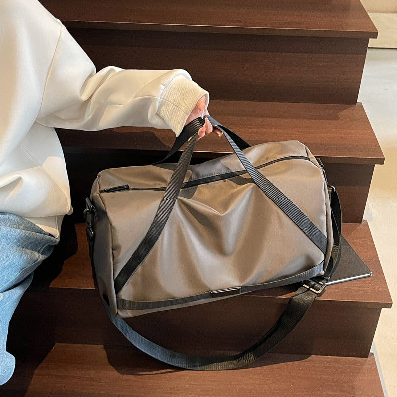 Fritid-reisetaske med flere innvendige lommer Skanto