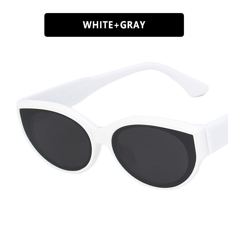 Women's Cat-Eye Sunglasses with Stylish Leopard Print and UV Protection Skanto