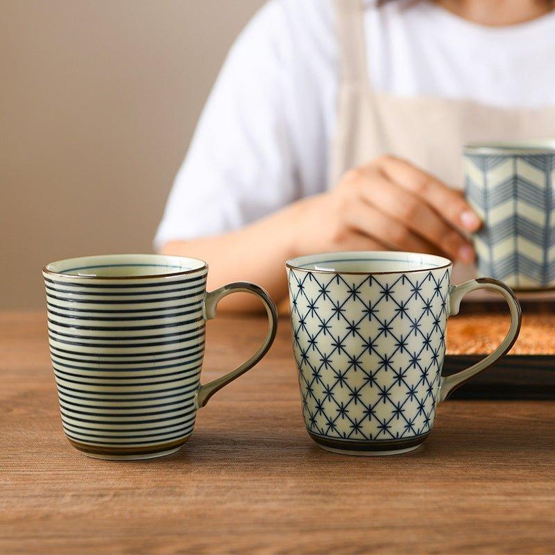 Japansk Håndlaget Keramisk Mønster Tema Te Kopper | Skanto