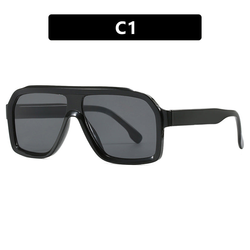 Women's large square sunglasses in modern design with robust frame Skanto