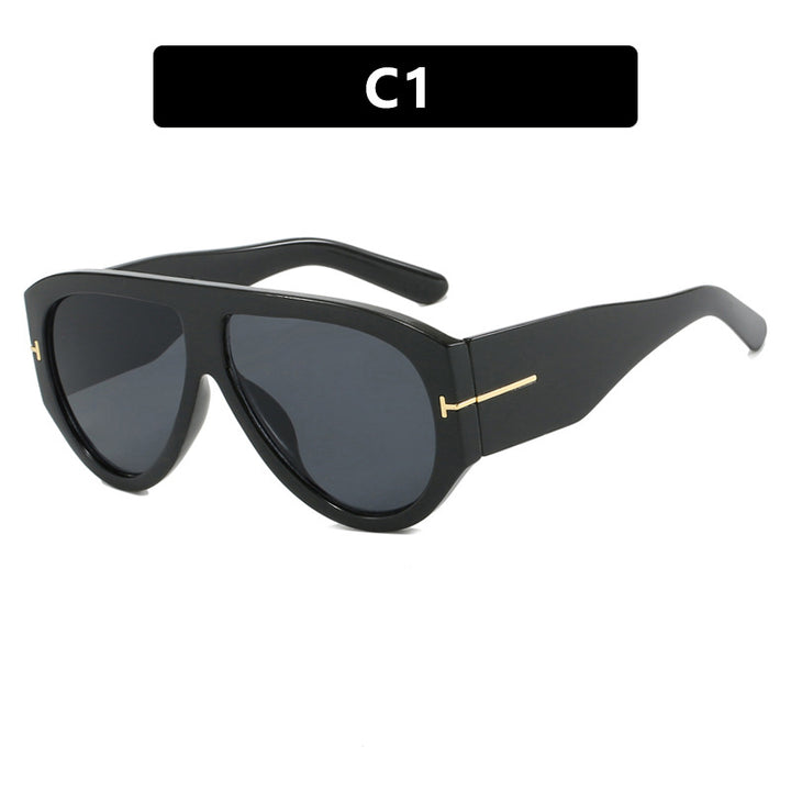 Women's Geometric Sunglasses with Modern Frame and Polarized Lenses Skanto