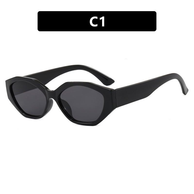 Women's stylish sunglasses in modern geometric design with protective UV filter Skanto