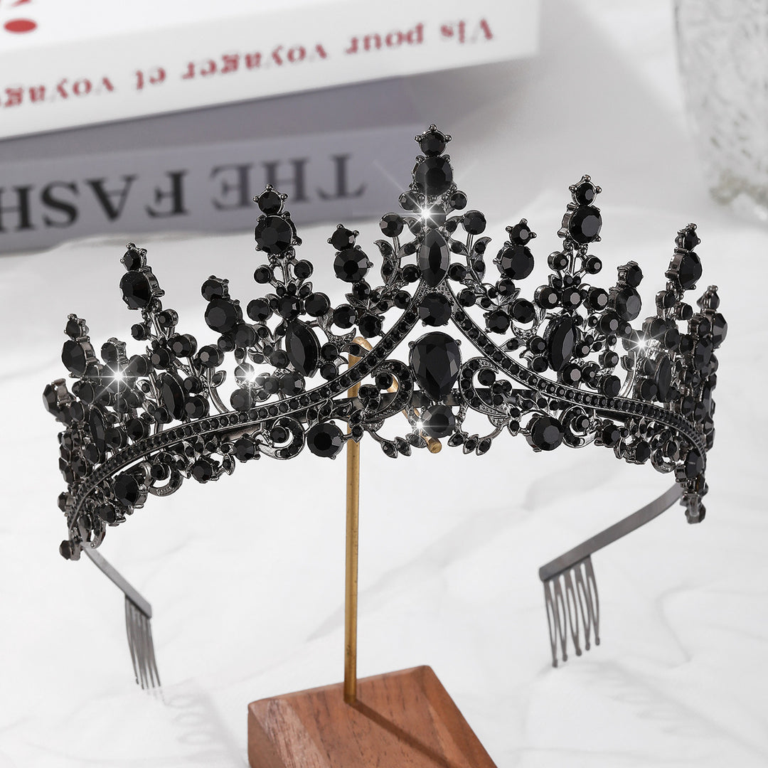 Damer Opulent Tiara med svart krystallbesetning Skanto