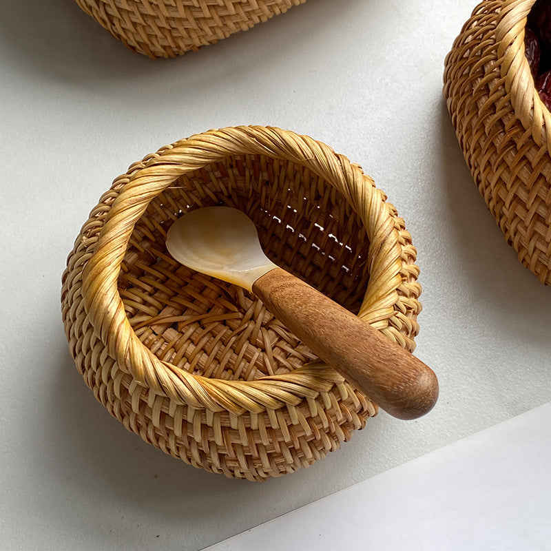 Dame Kurv laget av flettet rattan Skanto