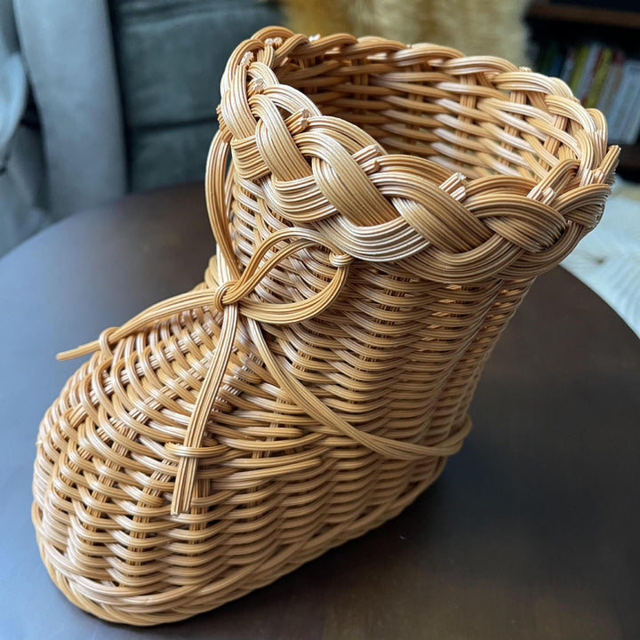 Dame dekorativ blomsterpotte i sko-design Skanto