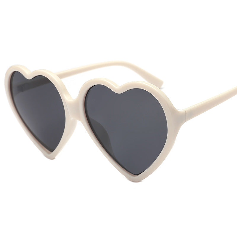 Dame hjerteformet solbrille med stilige rammer Skanto