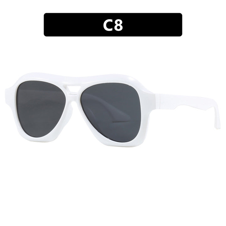 Women's fashion sunglasses in innovative design with wide frame Skanto