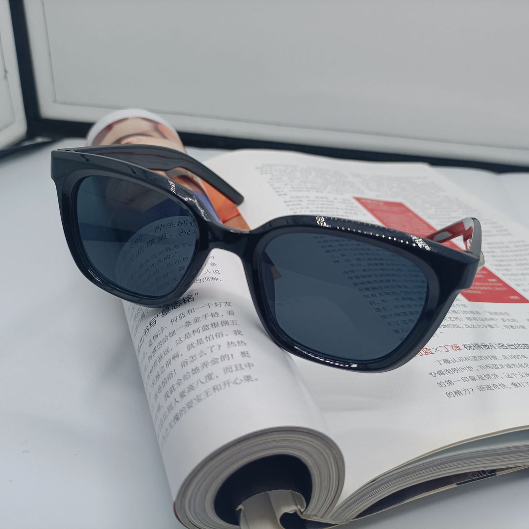 Dame Cat-Eye solbriller med moderne design Skanto