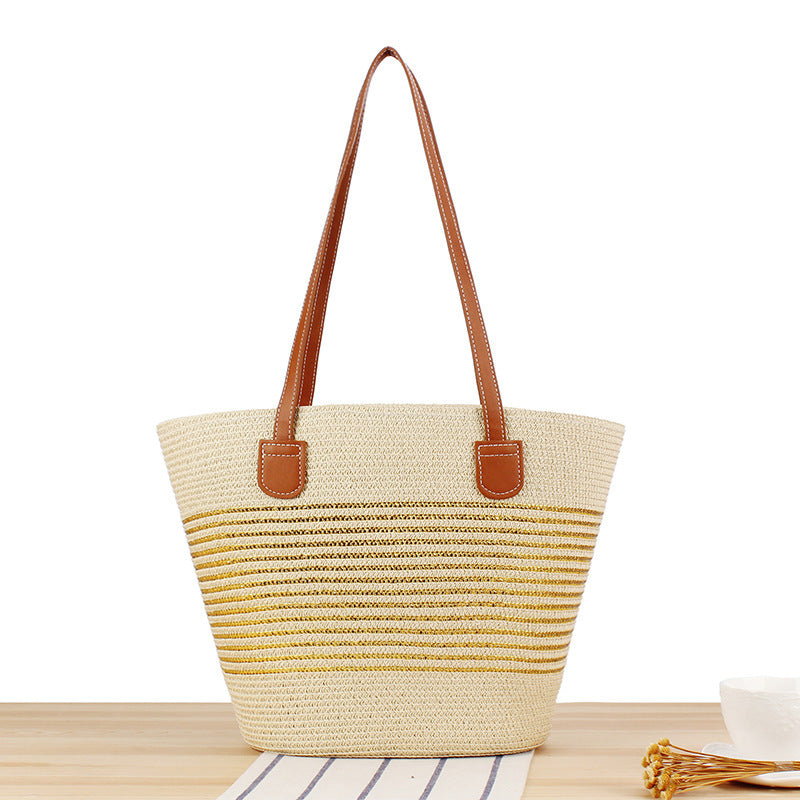 Straw Bag in Modern Stripe Design Skanto