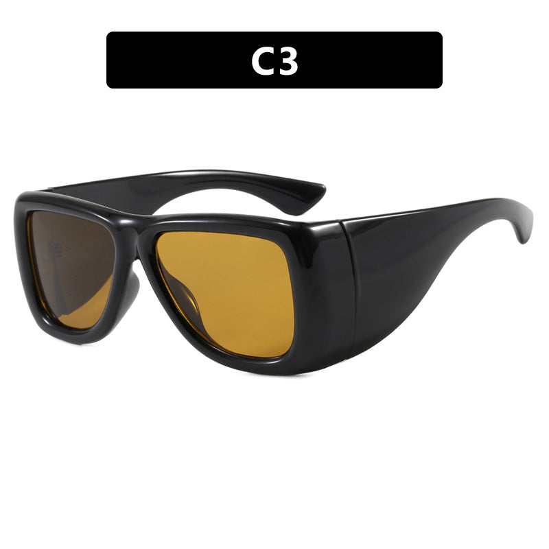Women's trendy oversized sunglasses with striking tortoise design Skanto