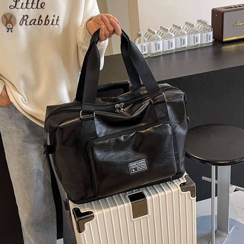 Elegant Sport-Duffelbag Med Praktisk Utvendig Lommerdesign Skanto