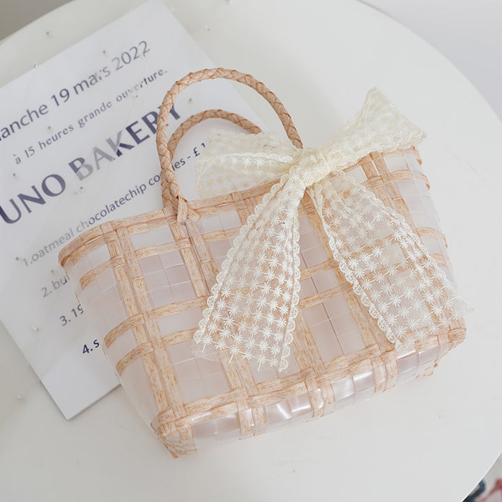 Handmade basket bag with elegant bow application Skanto